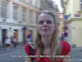 CZECH STREETS - VERONIKA BLOWS phallus FOR CASH